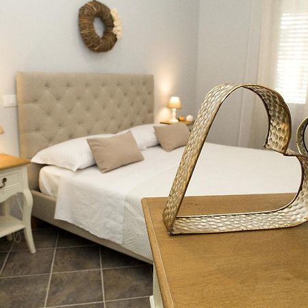 Reginella B&B Палермо Екстериор снимка